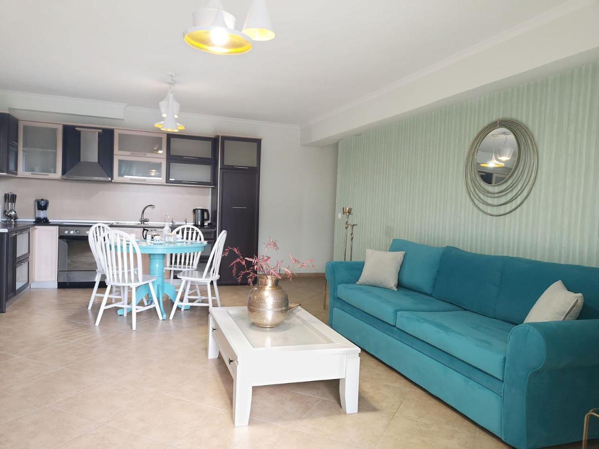 Pirofani Villa Apartments Apolpaina Exteriör bild