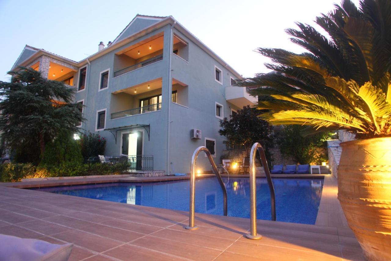 Pirofani Villa Apartments Apolpaina Exteriör bild